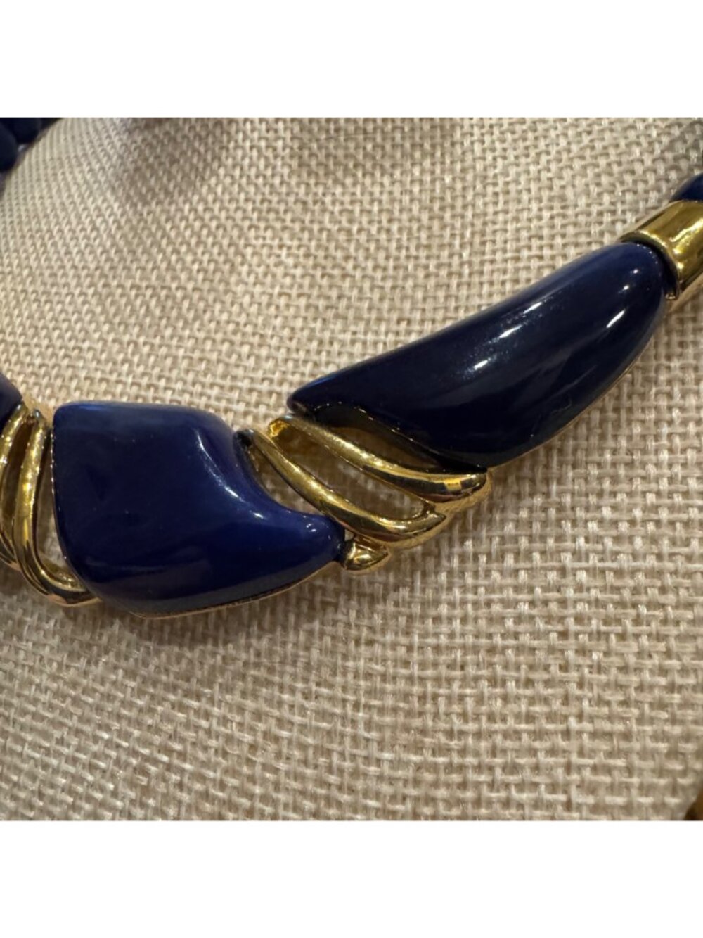 Vintage Lady Remington Blue & Gold Necklace & Clip-On Earrings Set - Picture 3 of 14